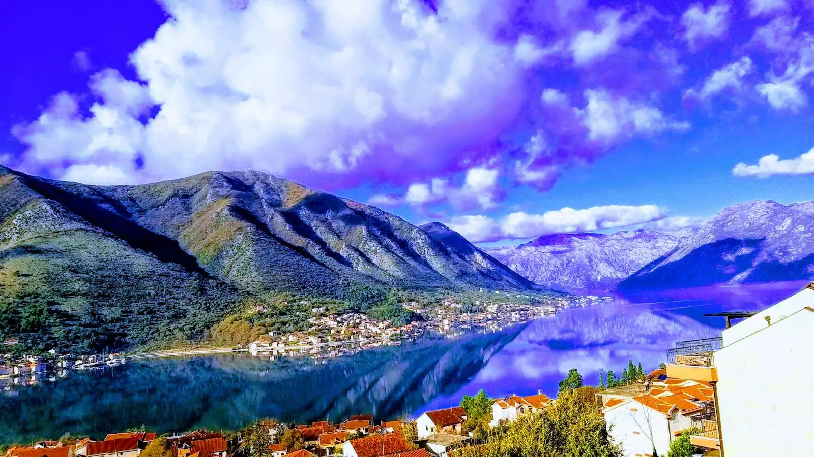 Flat 76m² in Montenegro, Dobrota. Priced at 220000€ rent photo-12