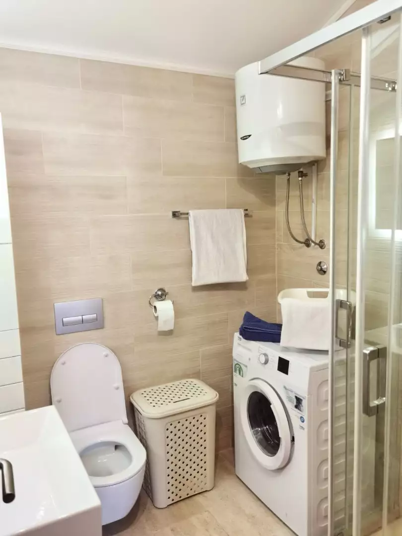 Flat 76m² in Montenegro, Dobrota. Priced at 220000€ rent photo-17