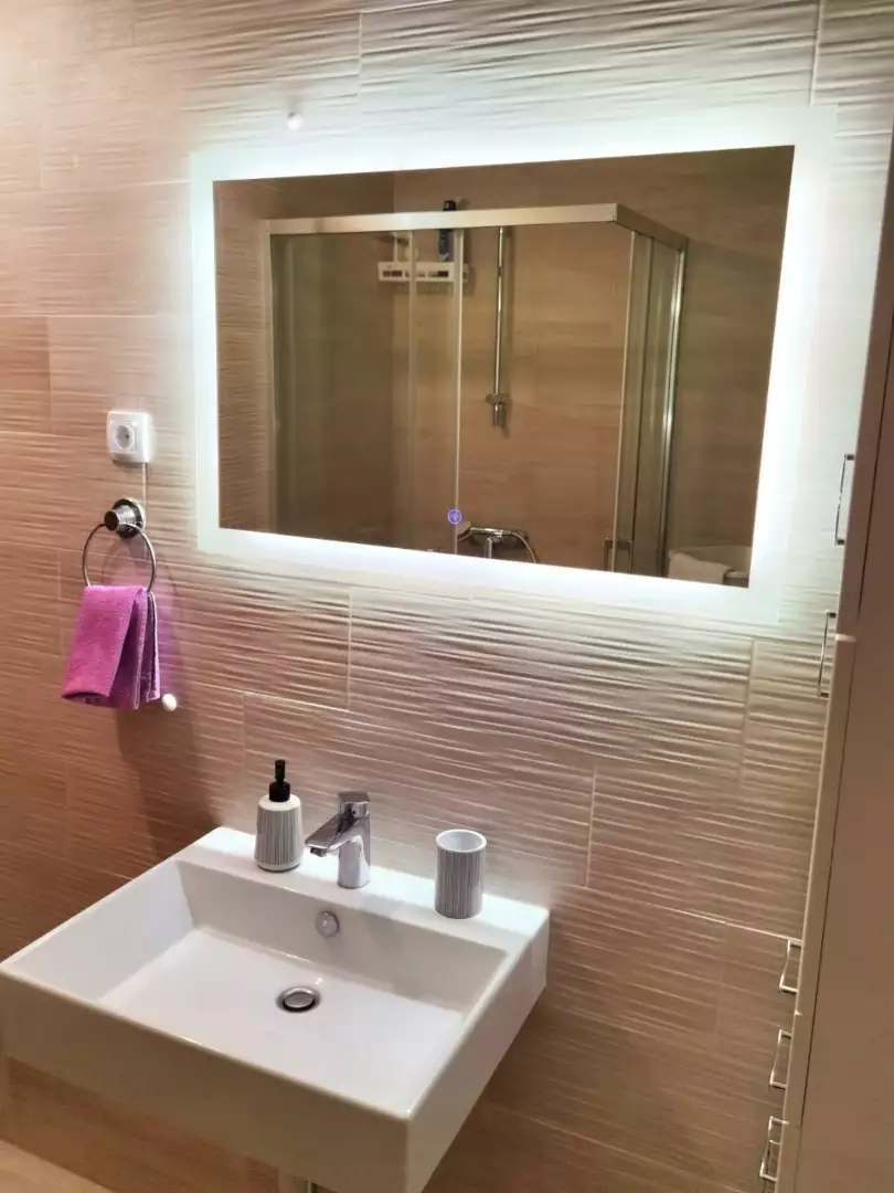 Flat 76m² in Montenegro, Dobrota. Priced at 220000€ rent photo-18