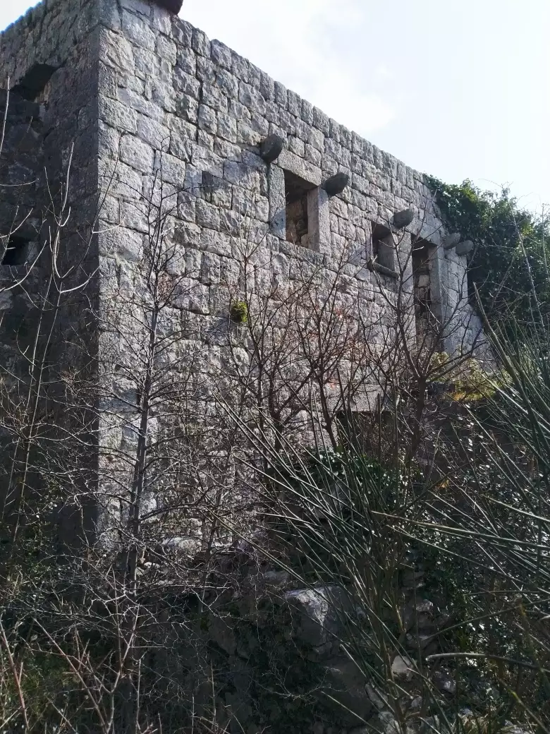 House 140m² in Montenegro, Sutomore. Priced at 75000€ rent photo-1