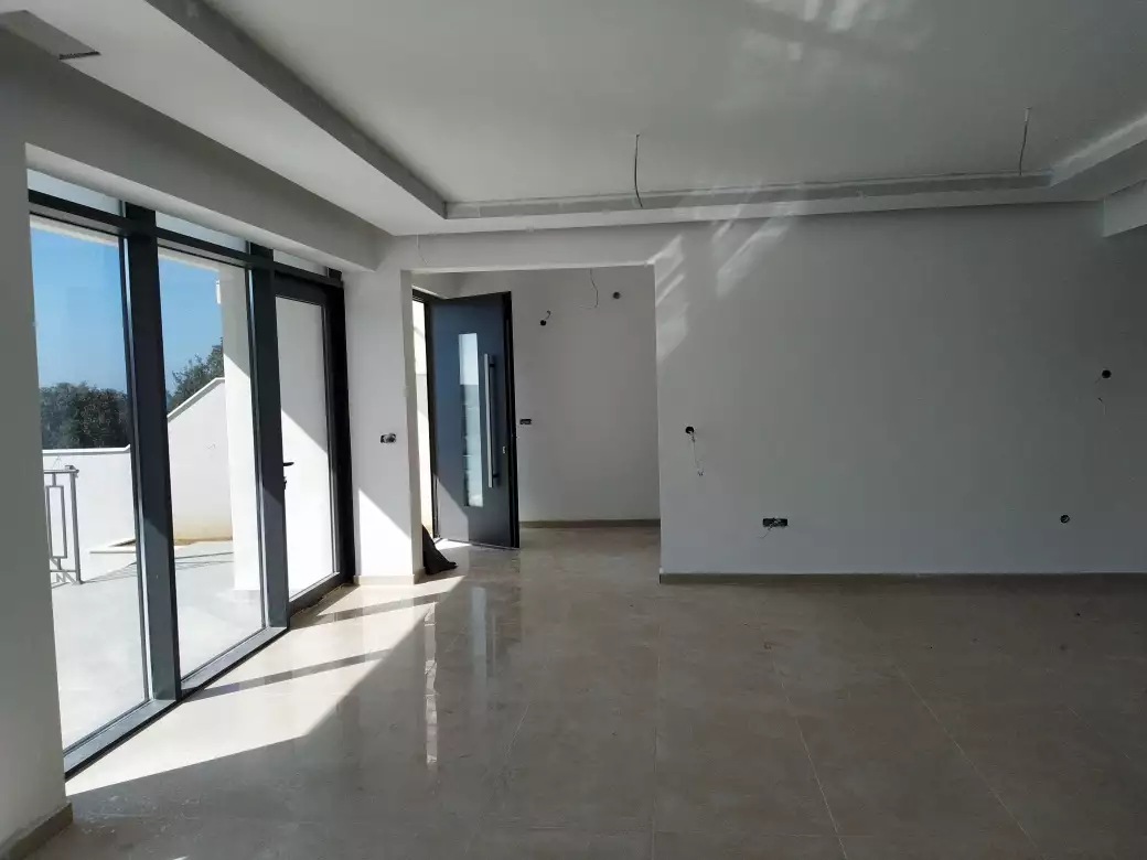 Villa 230m² in Montenegro, Utjeha. Priced at 630000€ rent photo-4