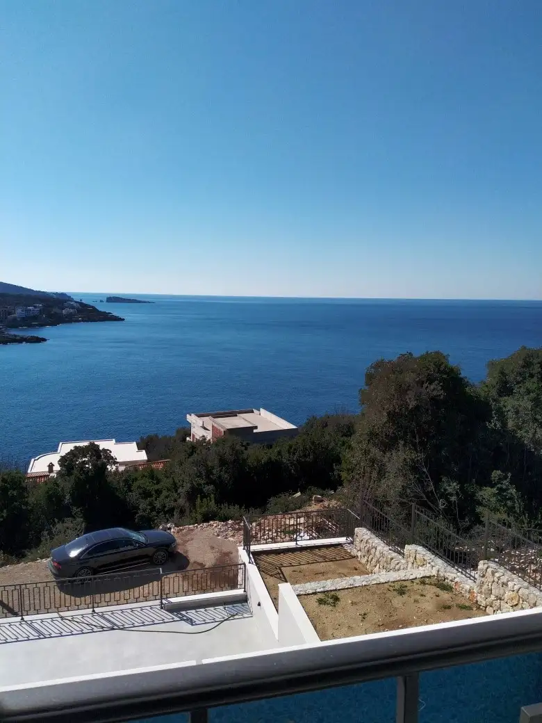 Villa 230m² in Montenegro, Utjeha. Priced at 630000€ rent photo-18