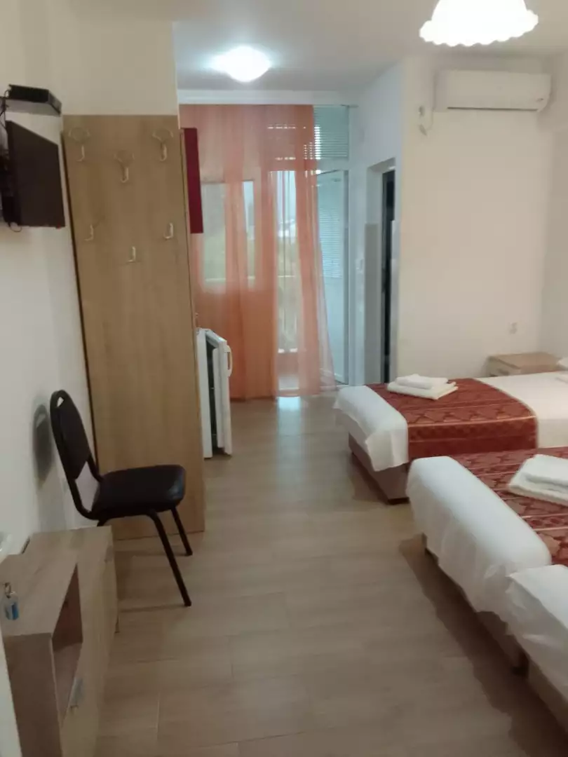 Hotels 270m² in Montenegro, Budva. Priced at 700000€ rent photo-23