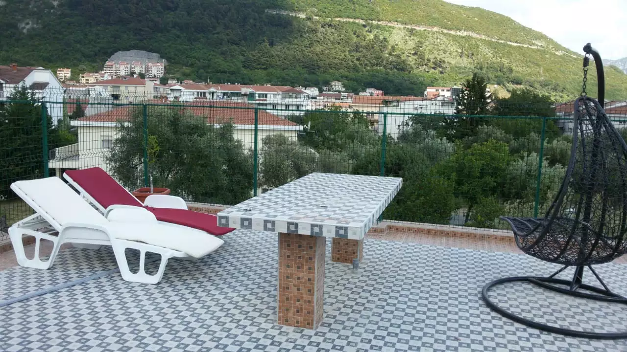 Hotels 270m² in Montenegro, Budva. Priced at 700000€ rent photo-33