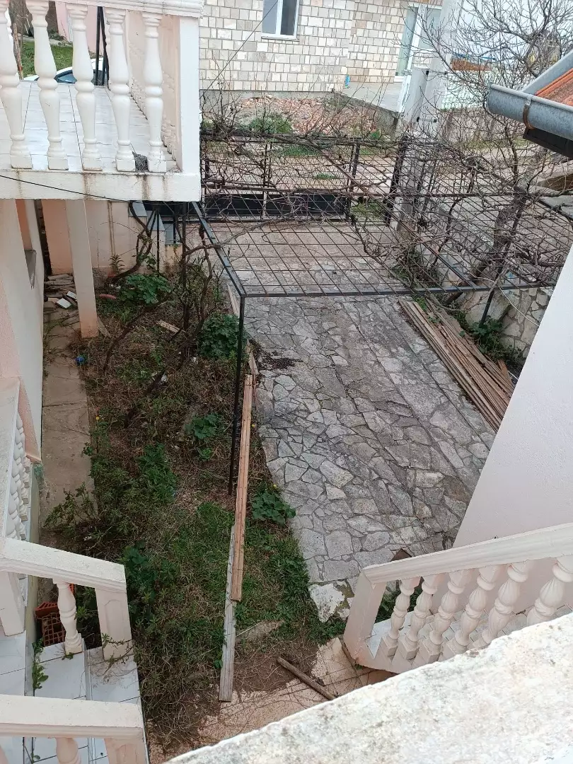 House 199m² in Montenegro, Bar. Priced at 177000€ rent photo-2