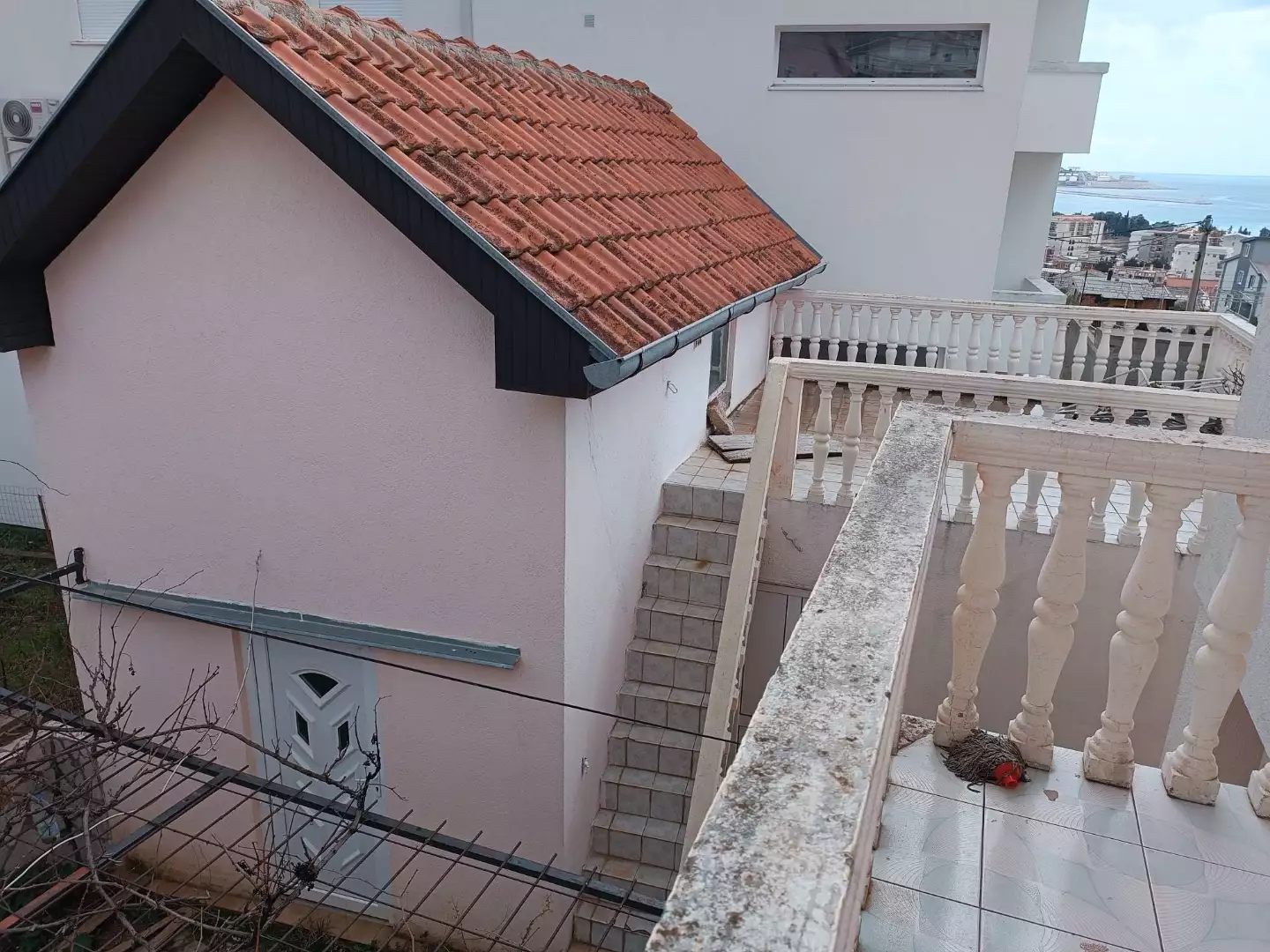 House 199m² in Montenegro, Bar. Priced at 177000€ rent photo-6