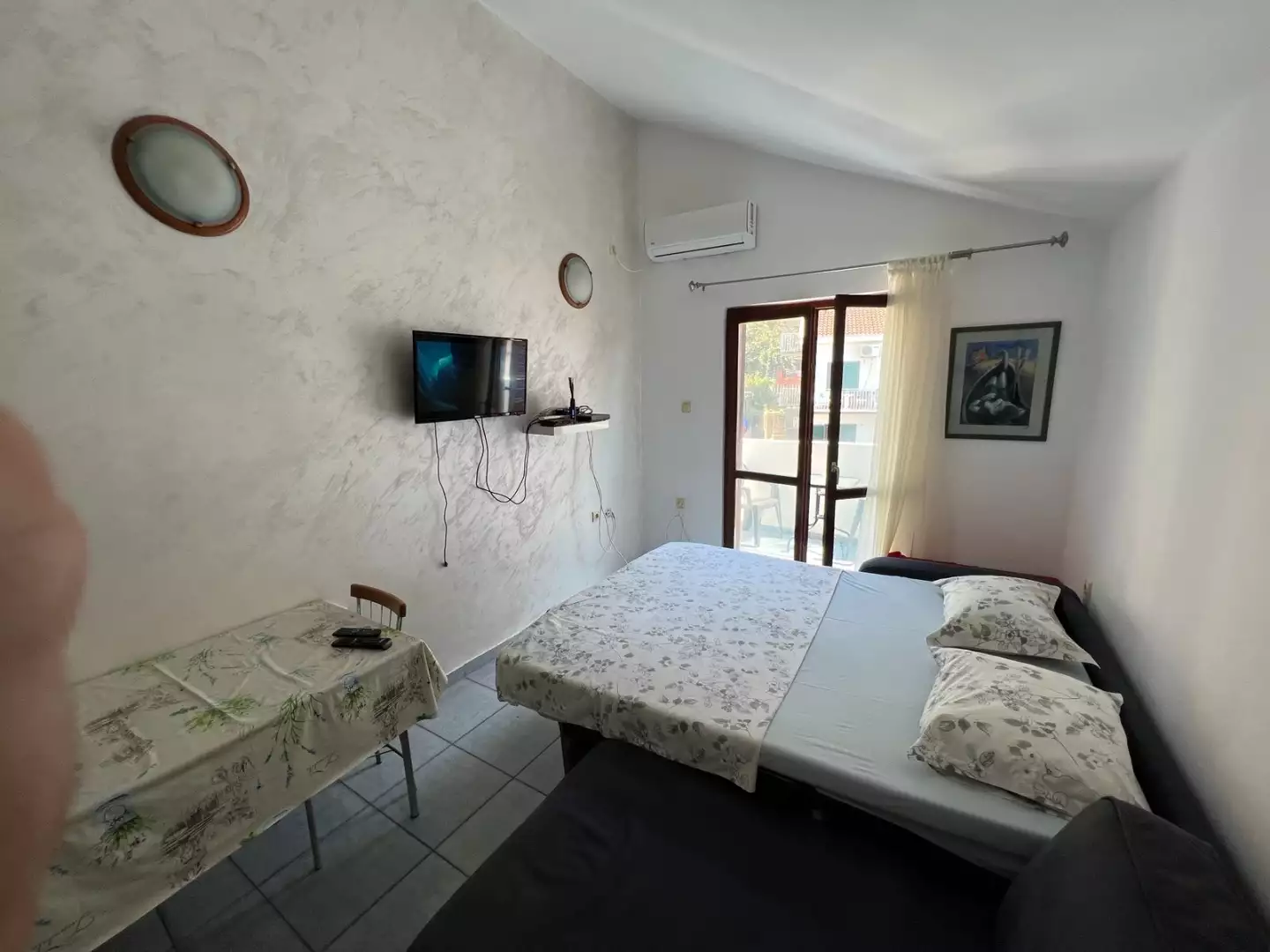 Flat 24m² in Montenegro, Rafailovici. Priced at 74000€ rent photo-2