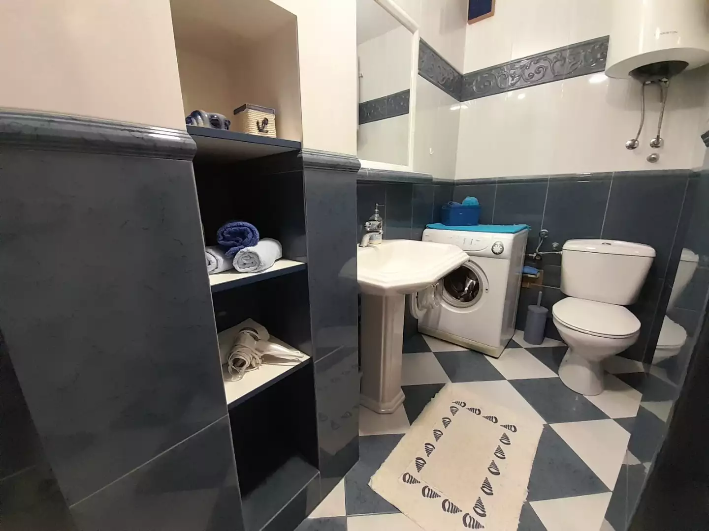 Flat 65m² in Montenegro, Budva. Priced at 270000€ rent photo-9