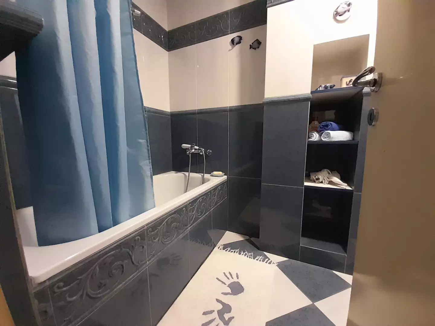 Flat 65m² in Montenegro, Budva. Priced at 270000€ rent photo-14