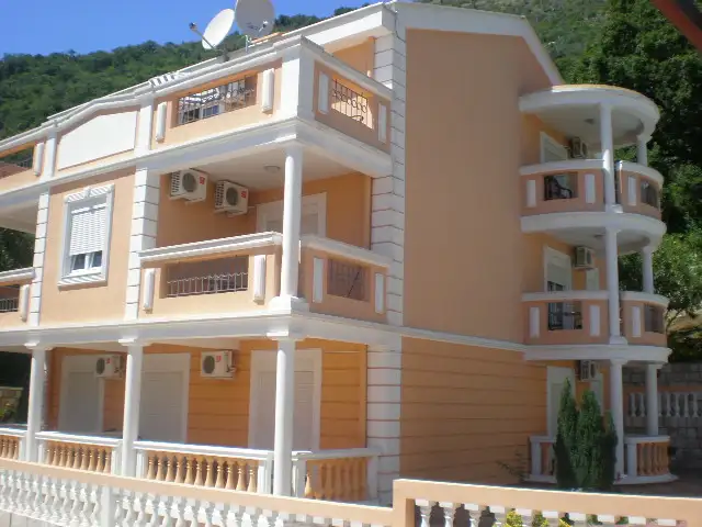 Flat 470m² in Montenegro, Petrovac. Priced at 1500000€ rent photo-9