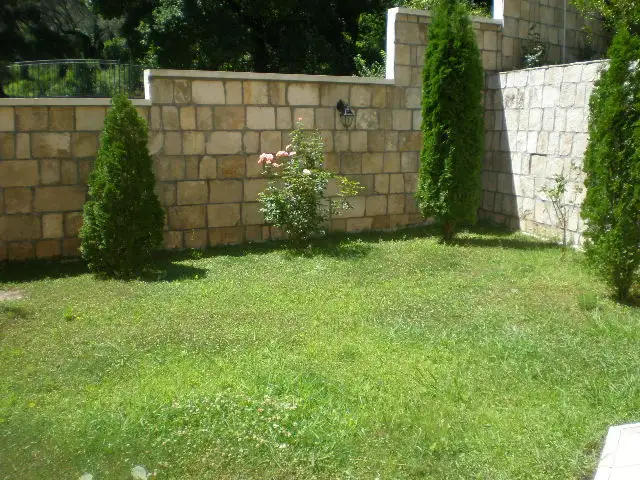 Flat 470m² in Montenegro, Petrovac. Priced at 1500000€ rent photo-22