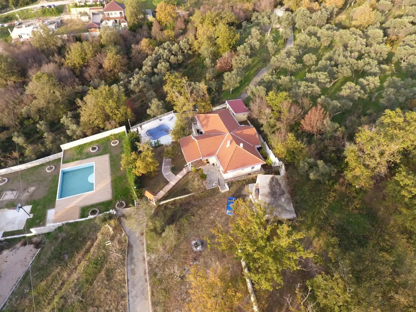 House 264m² in Montenegro, Bar. Priced at 545000€ rent photo-9