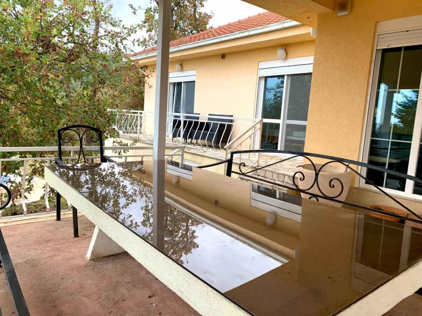 House 264m² in Montenegro, Bar. Priced at 545000€ rent photo-14