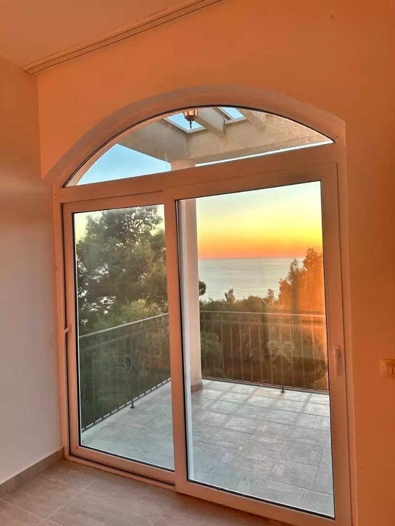 Villa 240m² in Montenegro, Bar. Priced at 410000€ rent photo-2