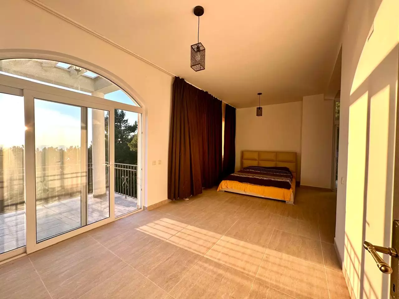 Villa 240m² in Montenegro, Bar. Priced at 410000€ rent photo-15