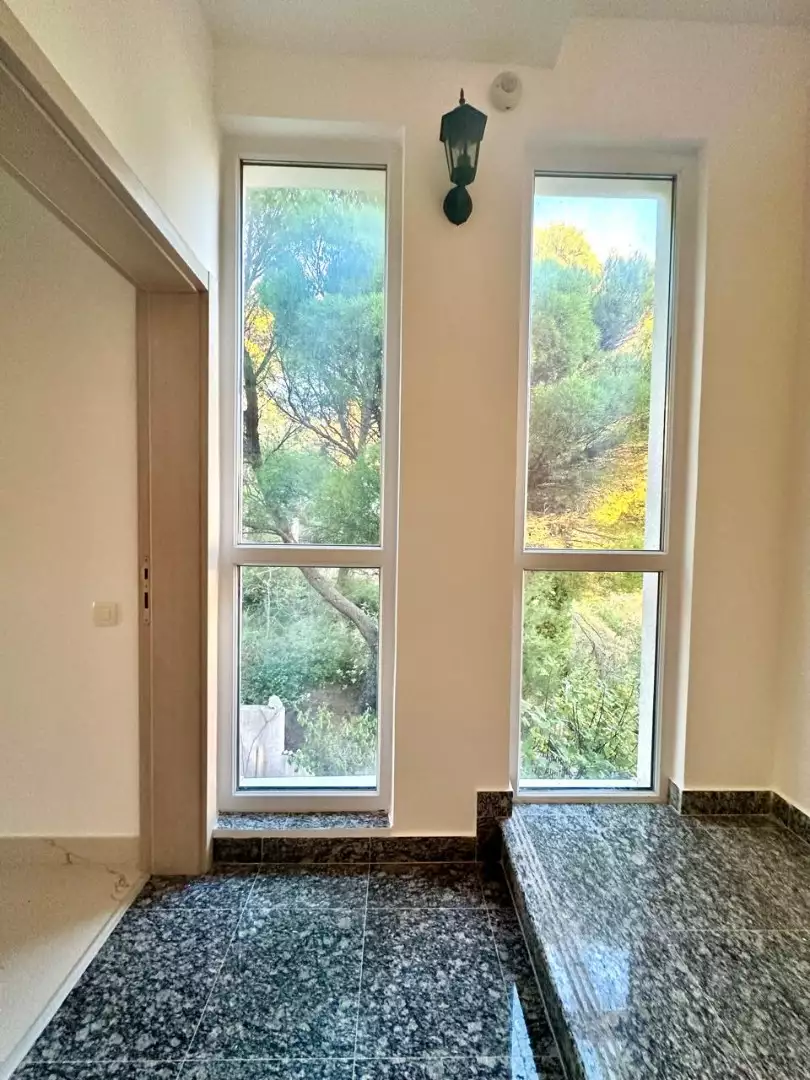 Villa 240m² in Montenegro, Bar. Priced at 410000€ rent photo-25