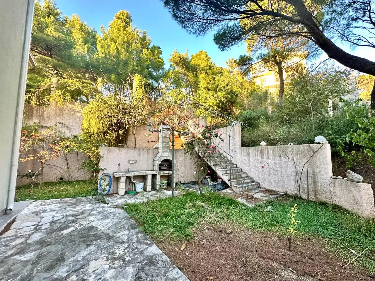 Villa 240m² in Montenegro, Bar. Priced at 410000€ rent photo-36