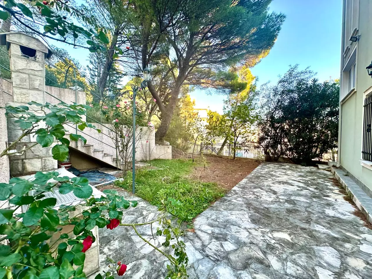 Villa 240m² in Montenegro, Bar. Priced at 410000€ rent photo-46