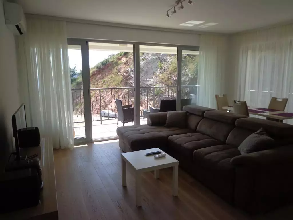 Flat 62m² in Montenegro, Przno. Priced at 220000€ rent photo-11