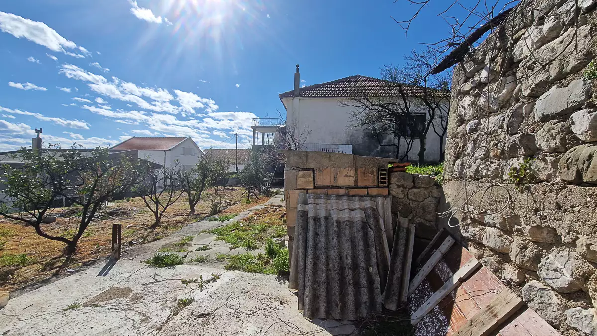 House 120m² in Montenegro, Bar. Priced at 110000€ rent photo-16