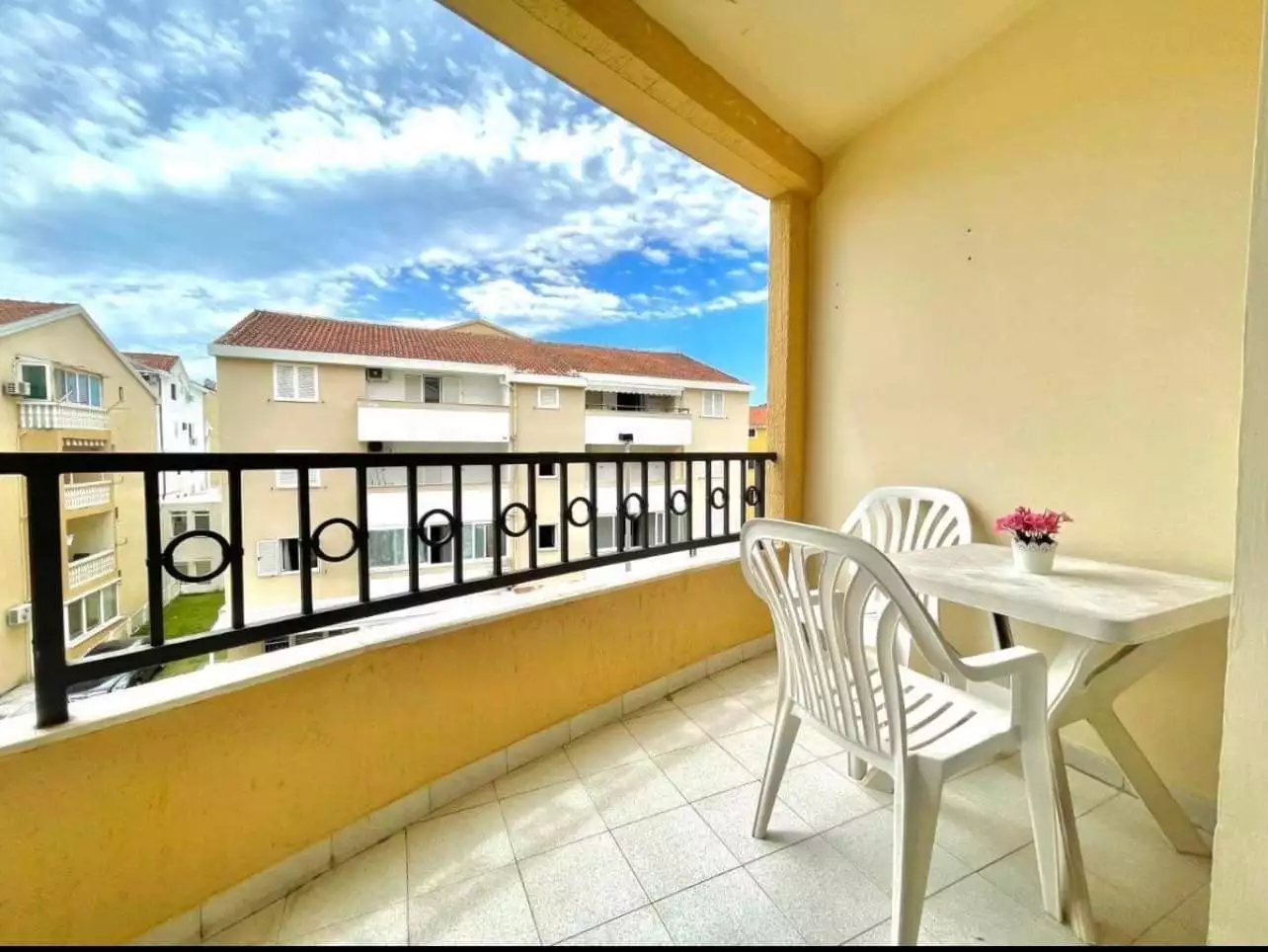 Hotels 2300m² in Montenegro, Budva. Priced at 3000000€ rent photo-32