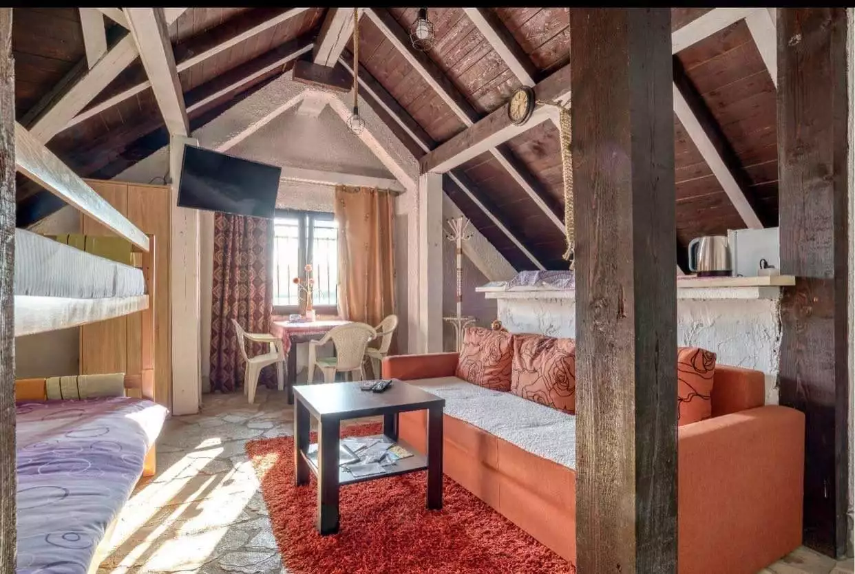 Hotels 500m² in Montenegro, Tivat. Priced at 1500000€ rent photo-5
