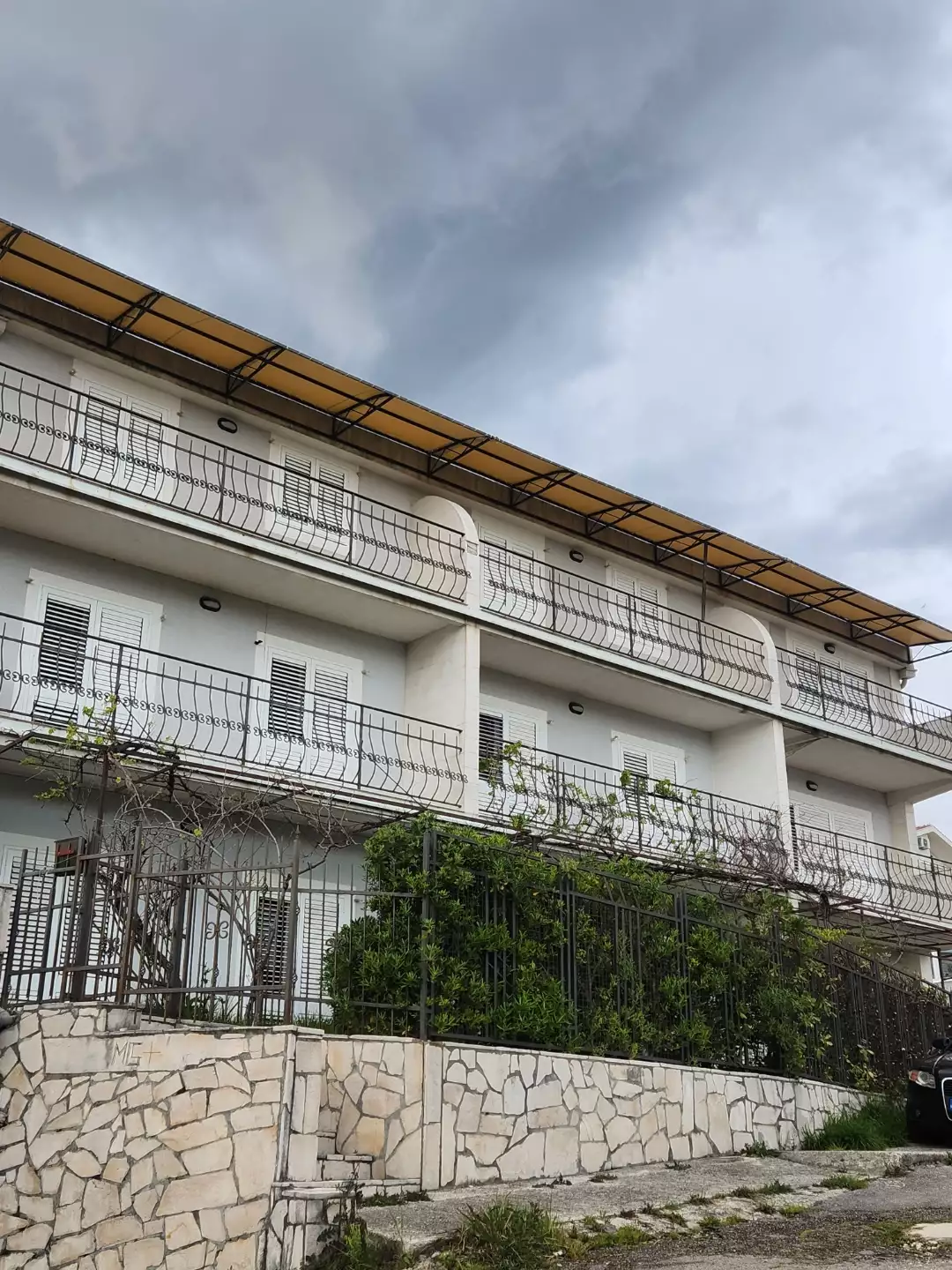 Hotels 177m² in Montenegro, Igalo. Priced at 1182700€ rent photo-2