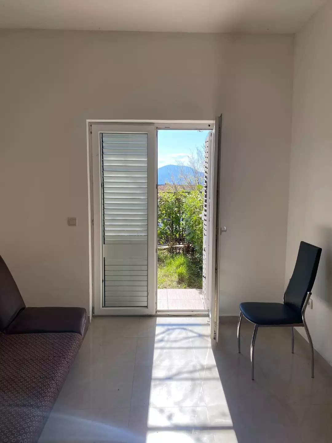 Hotels 177m² in Montenegro, Igalo. Priced at 1182700€ rent photo-10