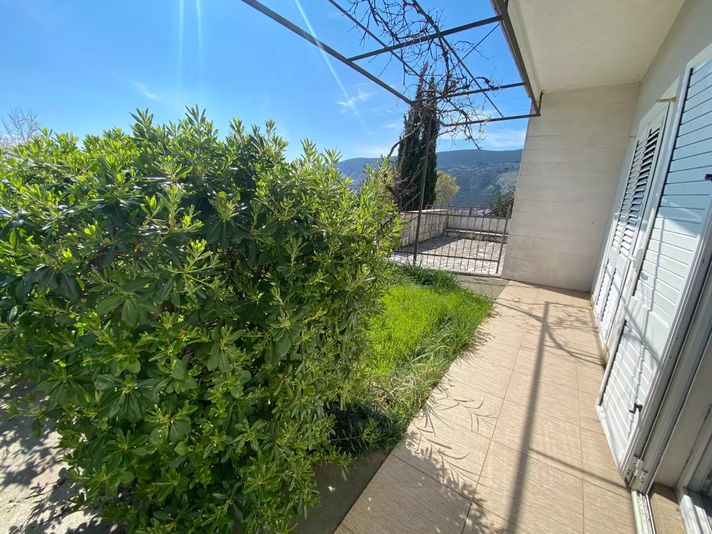 Hotels 177m² in Montenegro, Igalo. Priced at 1182700€ rent photo-14