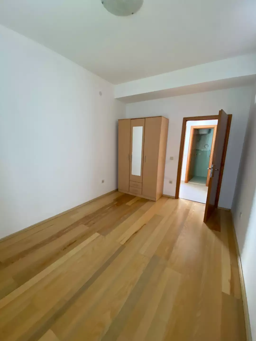 Hotels 177m² in Montenegro, Igalo. Priced at 1182700€ rent photo-19