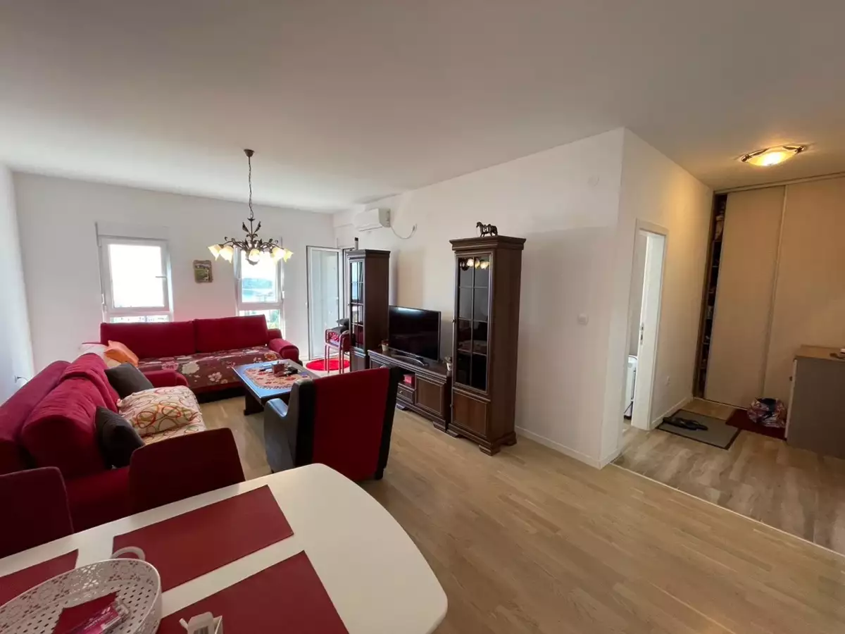 Flat 56m² in Montenegro, Rafailovici. Priced at 170000€ rent photo-2