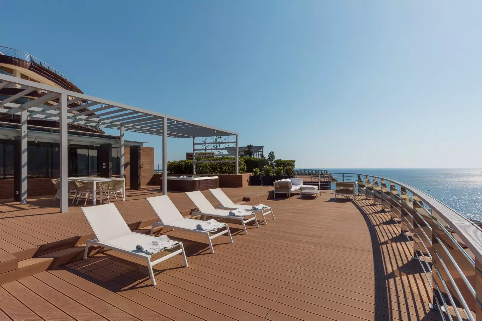 Villa 576m² in Montenegro, Becici. Priced at 2950000€ rent photo-12