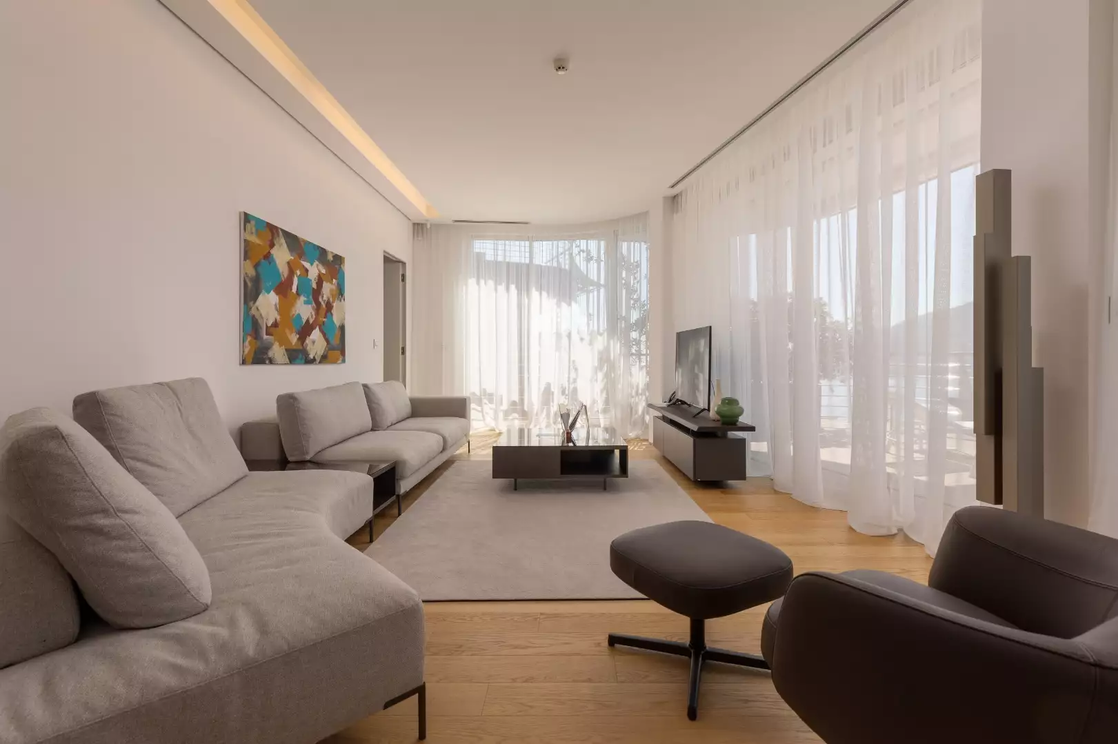 Villa 576m² in Montenegro, Becici. Priced at 2950000€ rent photo-24