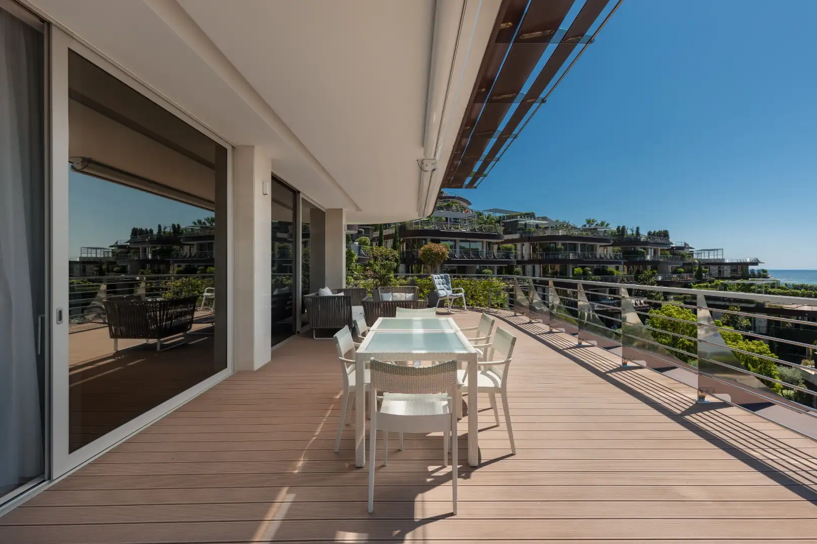 Cottage 457m² in Montenegro, Becici. Priced at 2500000€ rent photo-2