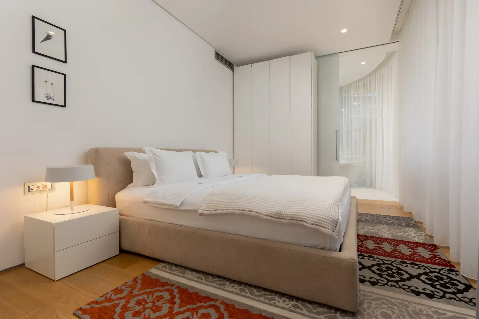 Cottage 457m² in Montenegro, Becici. Priced at 2500000€ rent photo-9