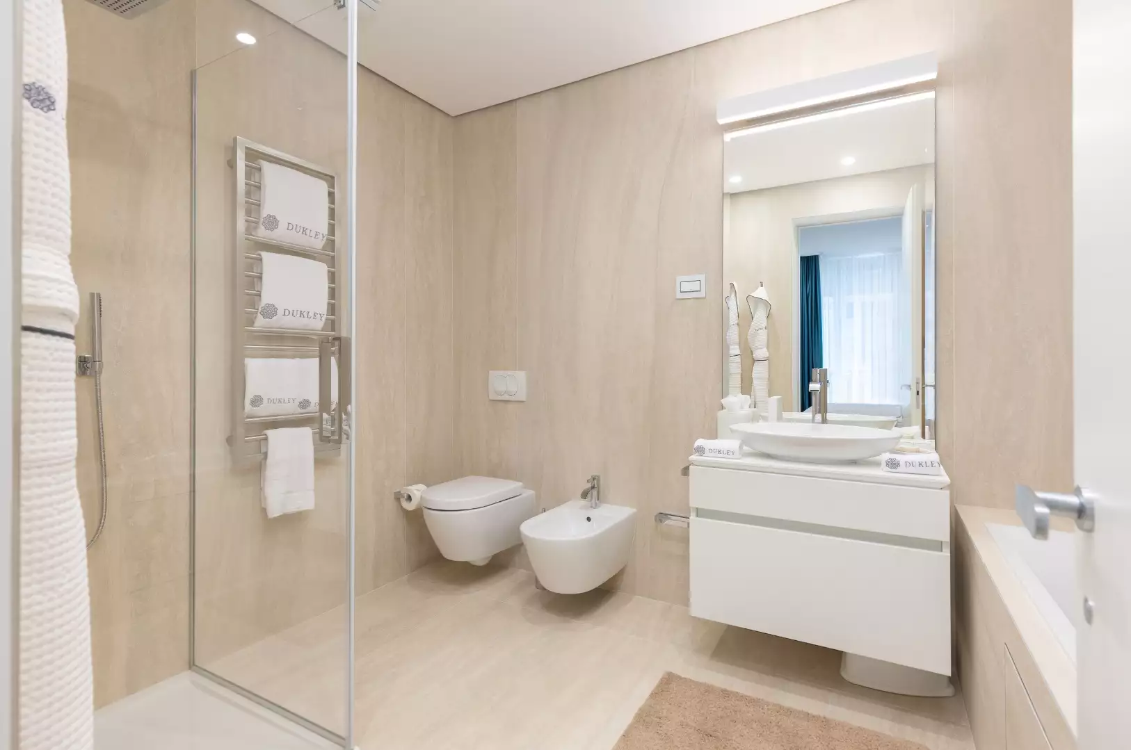 Cottage 571m² in Montenegro, Becici. Priced at 2950000€ rent photo-15