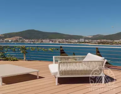 Buy in Montenegro for 2950000€