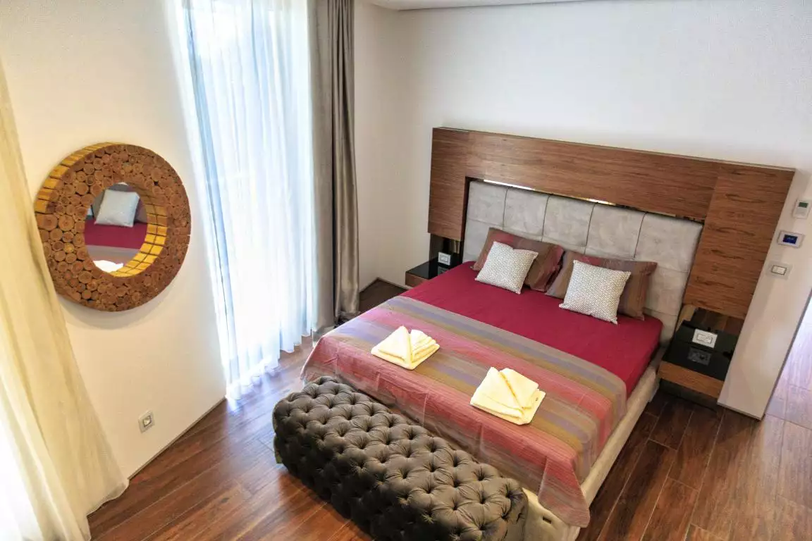 Cottage 174m² in Montenegro, Becici. Priced at 1800000€ rent photo-11
