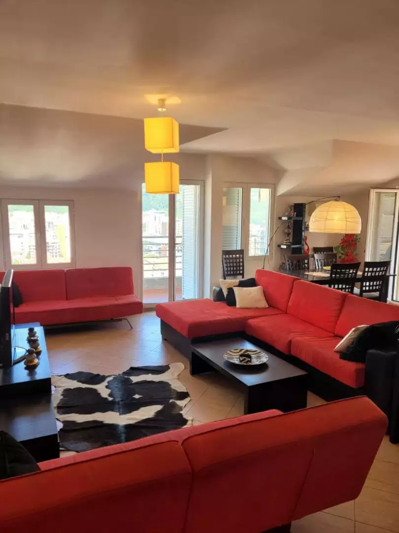 Flat 100m² in Montenegro, Budva. Priced at 190000€ rent photo-5