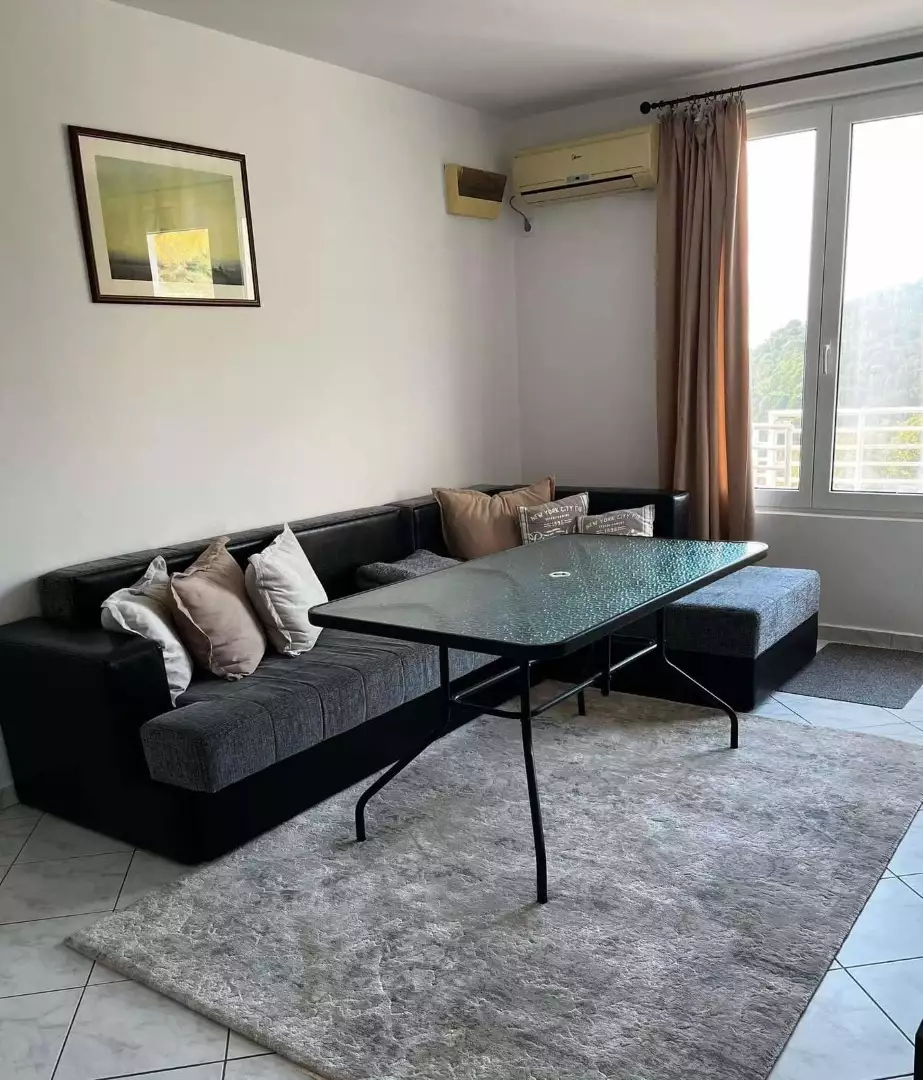 Hotels 840m² in Montenegro, Petrovac. Priced at 750000€ rent photo-12