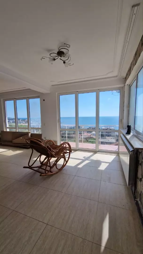 House 379m² in Montenegro, Dobra Voda. Priced at 265000€ rent photo-1