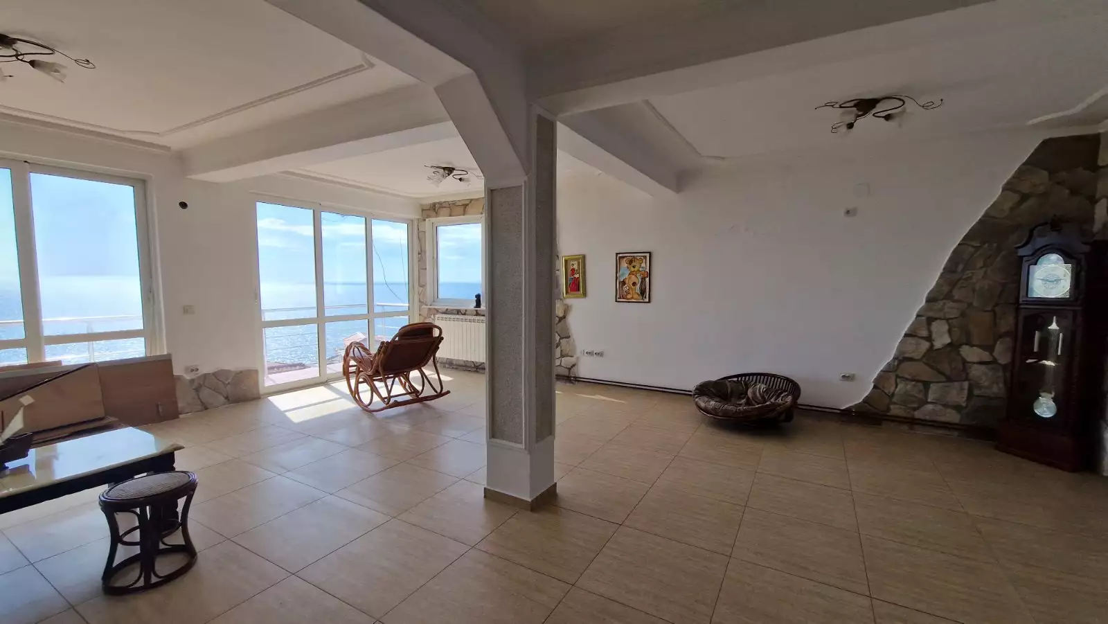House 379m² in Montenegro, Dobra Voda. Priced at 265000€ rent photo-38