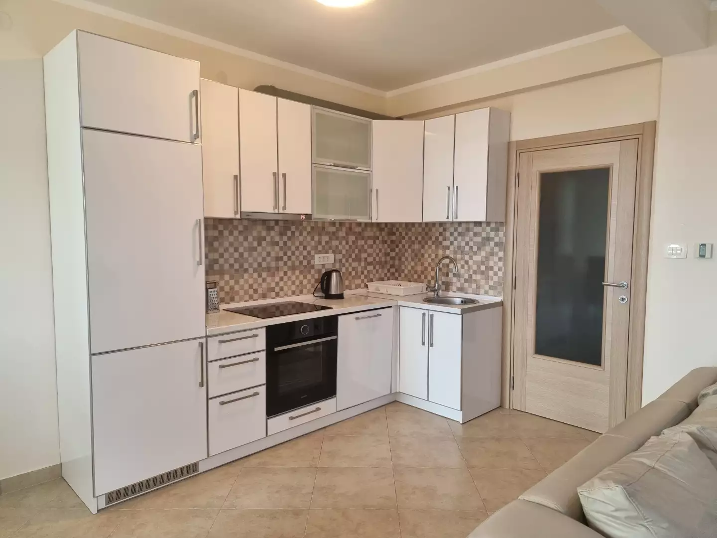 Flat 94m² in Montenegro, Becici. Priced at 198000€ rent photo-4
