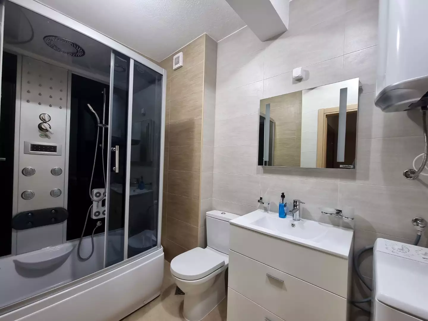Flat 94m² in Montenegro, Becici. Priced at 198000€ rent photo-6