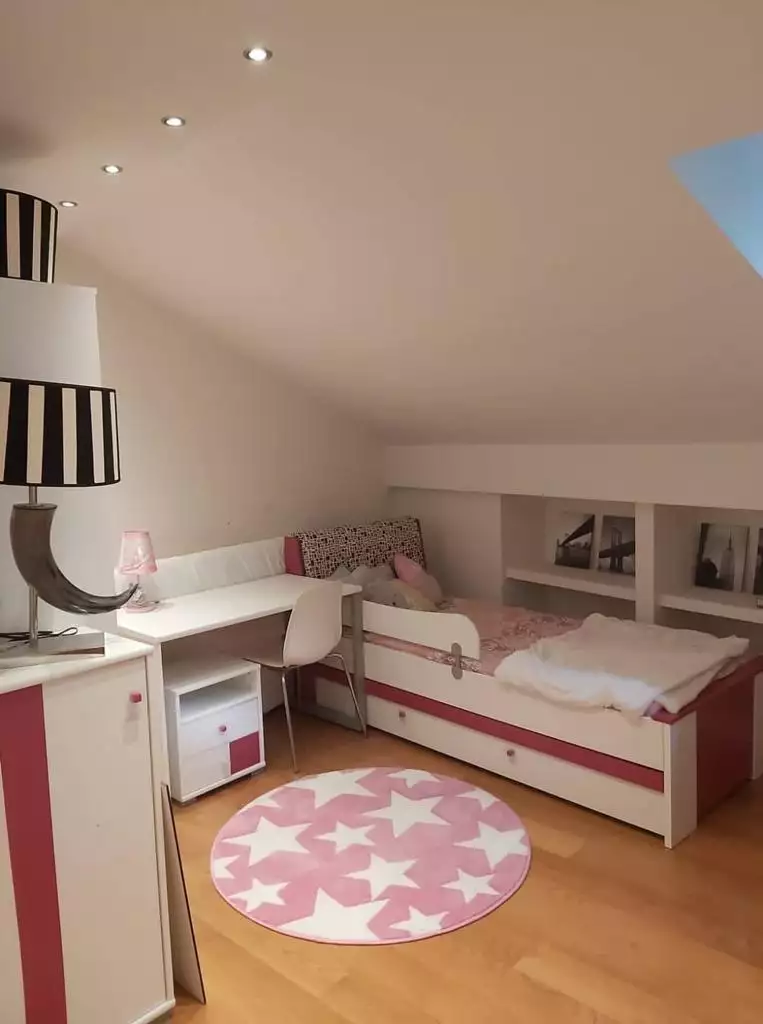 Flat 230m² in Montenegro, Rafailovici. Priced at 400000€ rent photo-9