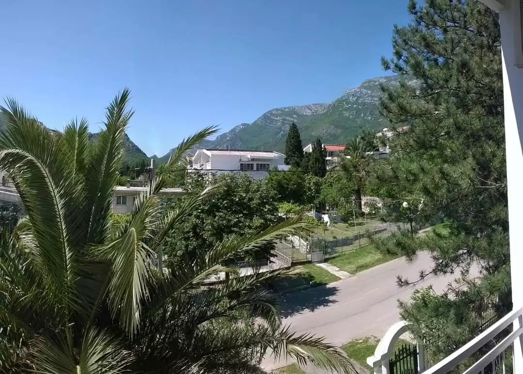 Hotels 192m² in Montenegro, Sutomore. Priced at 210000€ rent photo-1