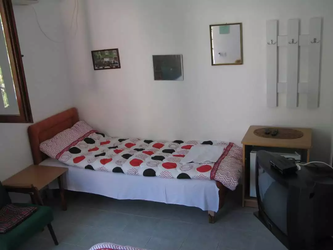 Hotels 192m² in Montenegro, Sutomore. Priced at 210000€ rent photo-5