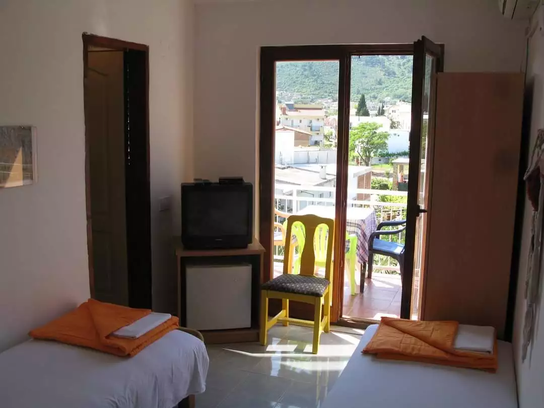 Hotels 192m² in Montenegro, Sutomore. Priced at 210000€ rent photo-12