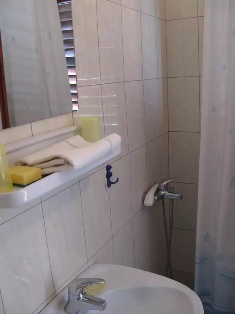 Hotels 192m² in Montenegro, Sutomore. Priced at 210000€ rent photo-14