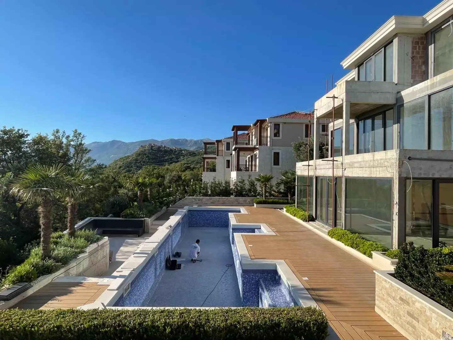Villa 400m² in Montenegro, Sveti Stefan. Priced at 2000000€ rent photo-3